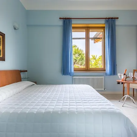 Bed & Breakfast Torre Degli Ulivi