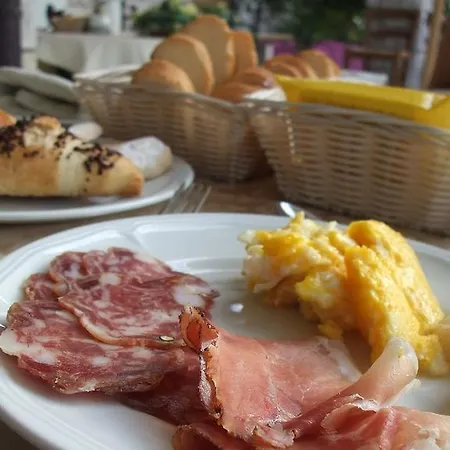 Bed & Breakfast Torre Degli Ulivi Tignale