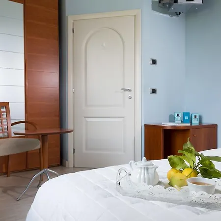 Torre Degli Ulivi Bed & Breakfast
