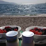 Torre Degli Ulivi Couette-café Tignale