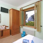 Torre Degli Ulivi Couette-café 4*